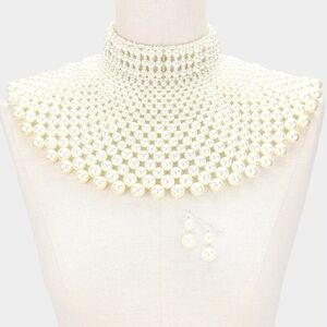 Statement Pearl Collar Necklace Set in Ivory